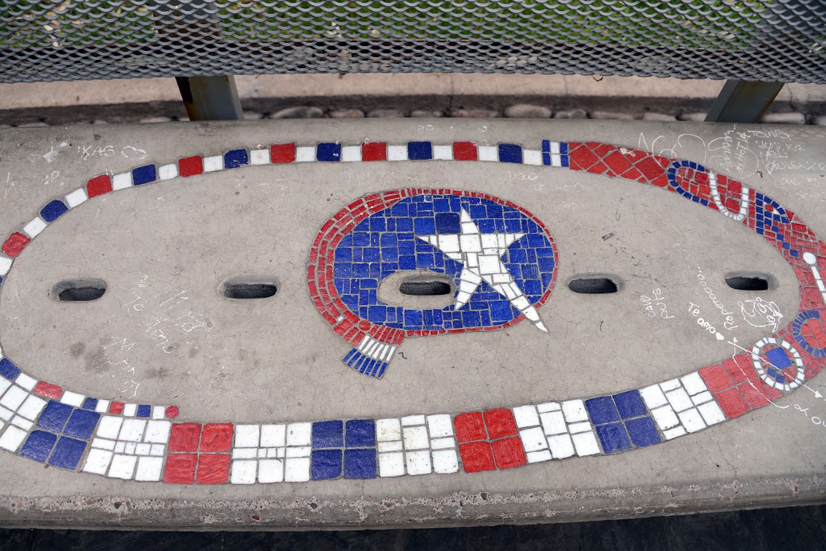 08-03 Tiles Coloured With Chile Flag In Plaza Chile Mendoza